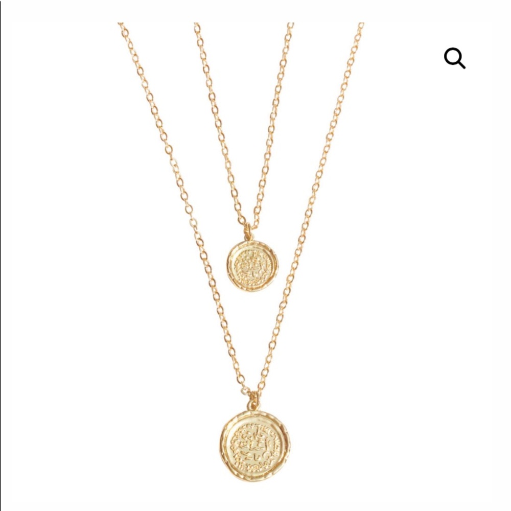 Amber Sceats necklace